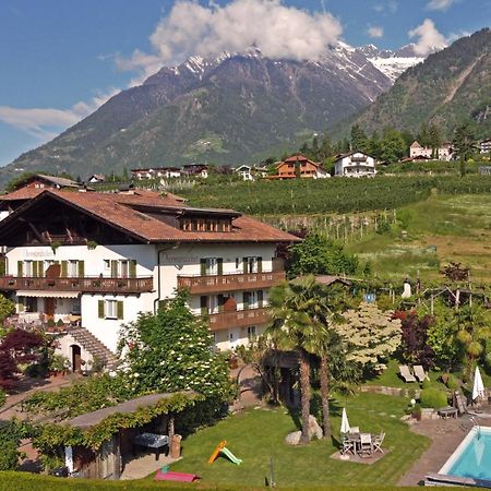 Obermaratscher Apartments Residence Лагундо Екстериор снимка