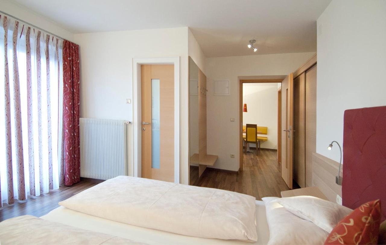 Obermaratscher Apartments Residence Лагундо Екстериор снимка