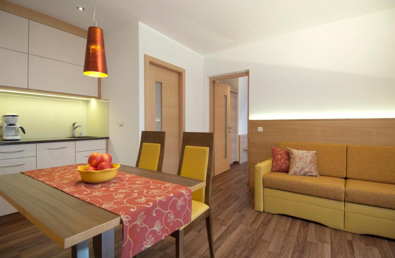 Obermaratscher Apartments Residence Лагундо Екстериор снимка