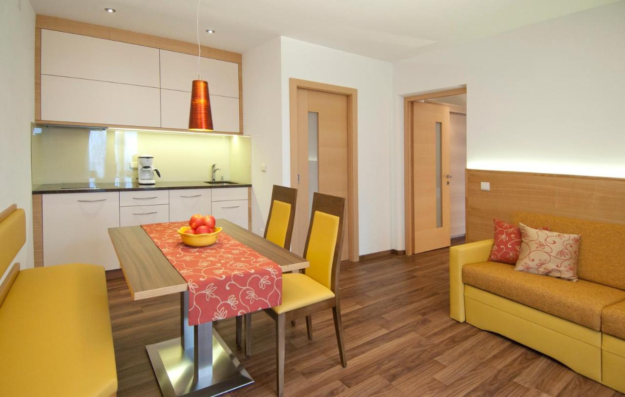 Obermaratscher Apartments Residence Лагундо Екстериор снимка